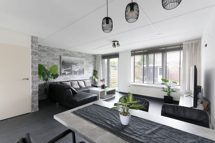 Foto 16 van Parijsstraat 15