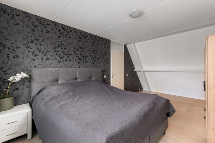 Foto 35 van Parijsstraat 15