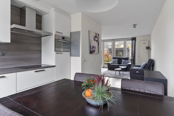 Foto 9 van Godfried Bomansstraat 39