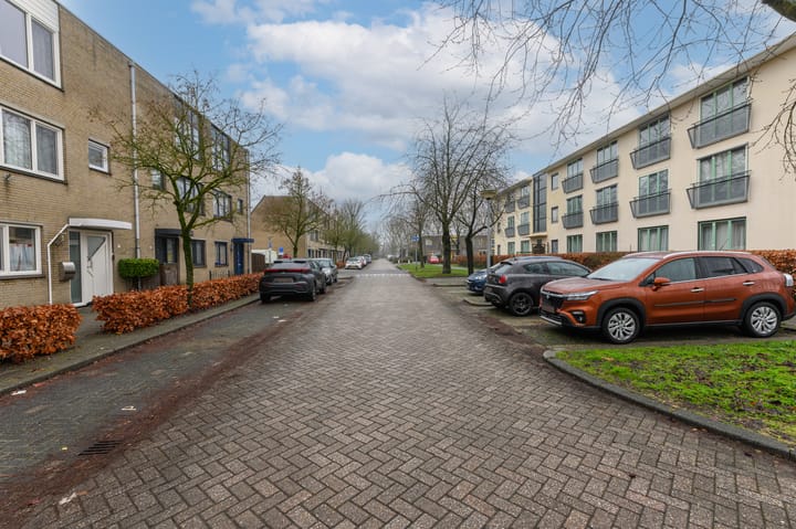 Foto 43 van Parijsstraat 15