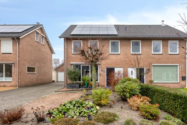 Photo 2 of Meester Sprenkelsstraat 24