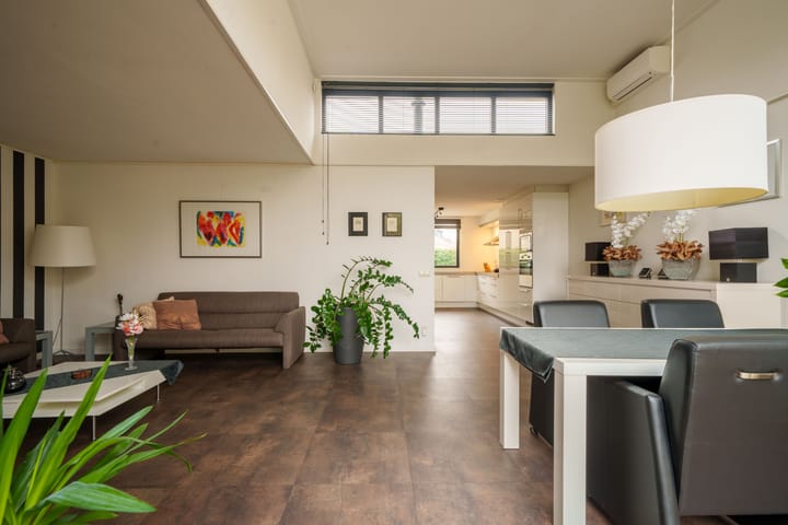 Foto 7 van Csardasstraat 40