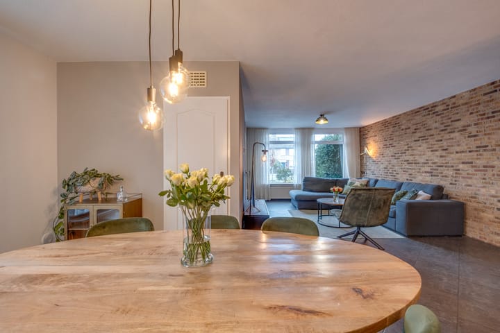 Foto 16 van Isabellastraat 6