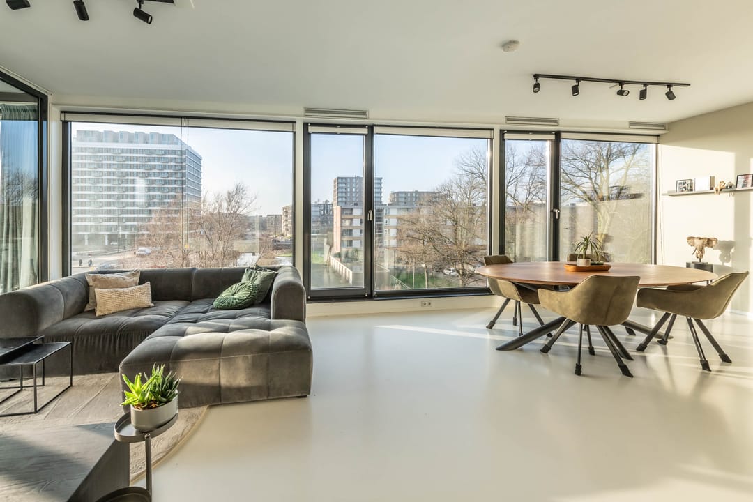 Photo 11 of Edward Jennerstraat 336-F