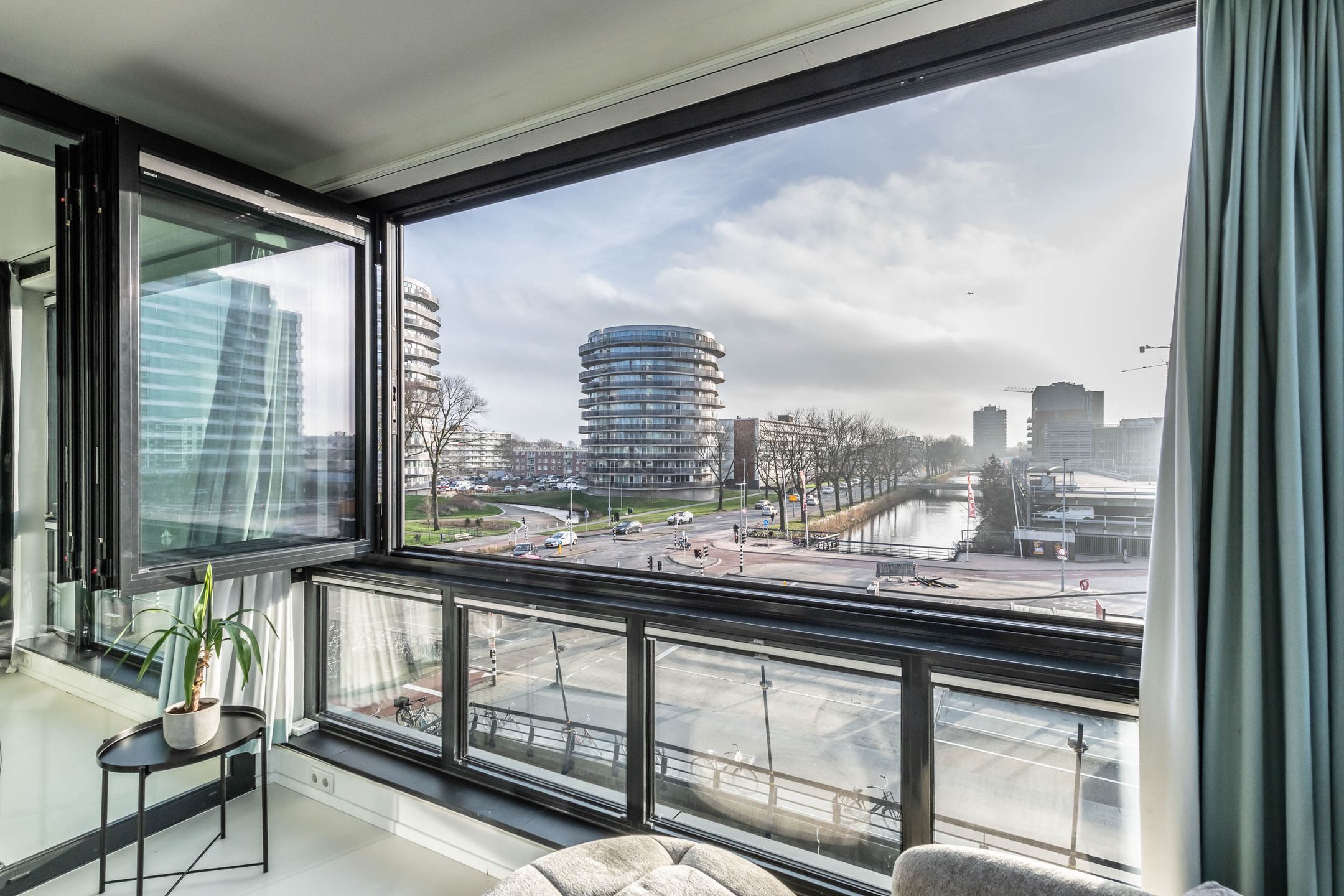 Photo 21 of Edward Jennerstraat 336-F