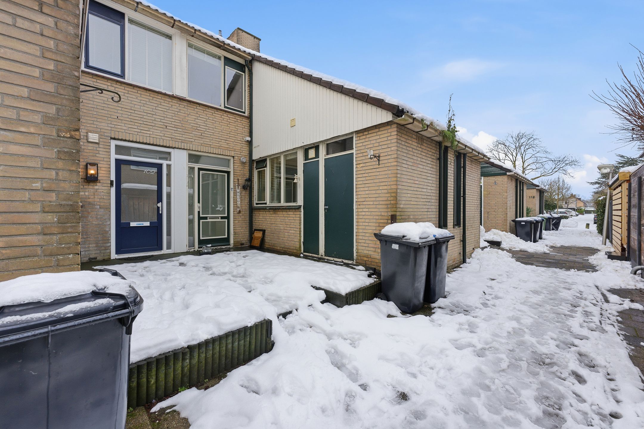 Buying a house in The Netherlands., Hoofdstraat 104