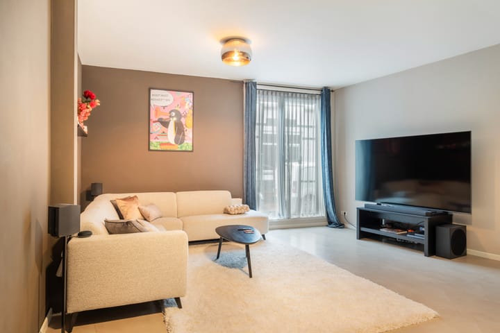 Foto 4 van Naarderstraat 33-B