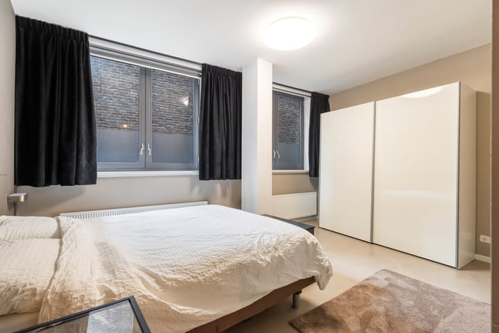 Foto 6 van Naarderstraat 33-B