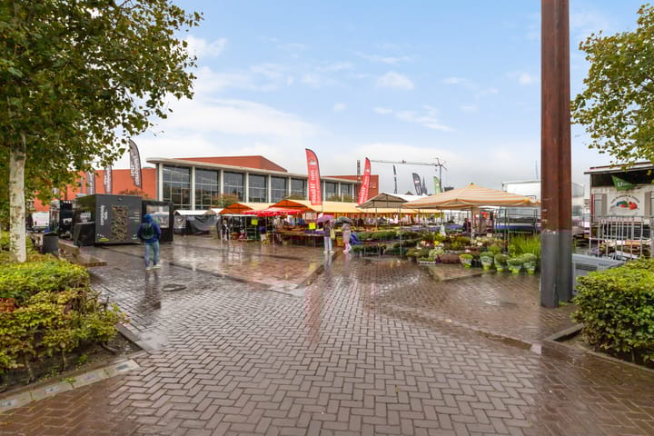 Foto 10 van Naarderstraat 33-B