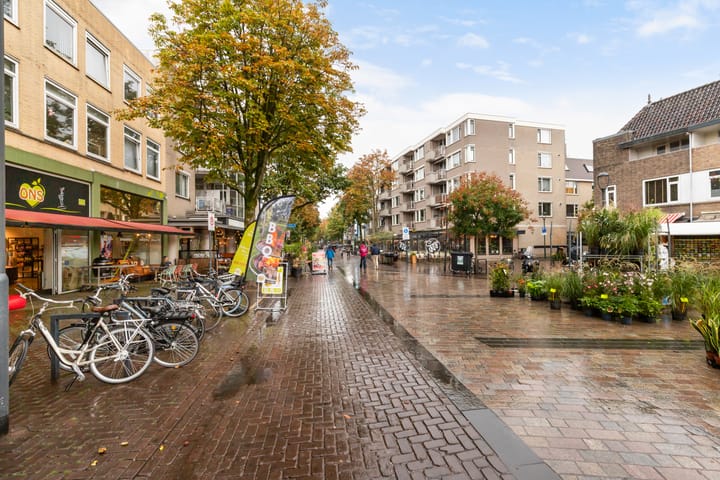 Foto 11 van Naarderstraat 33-B