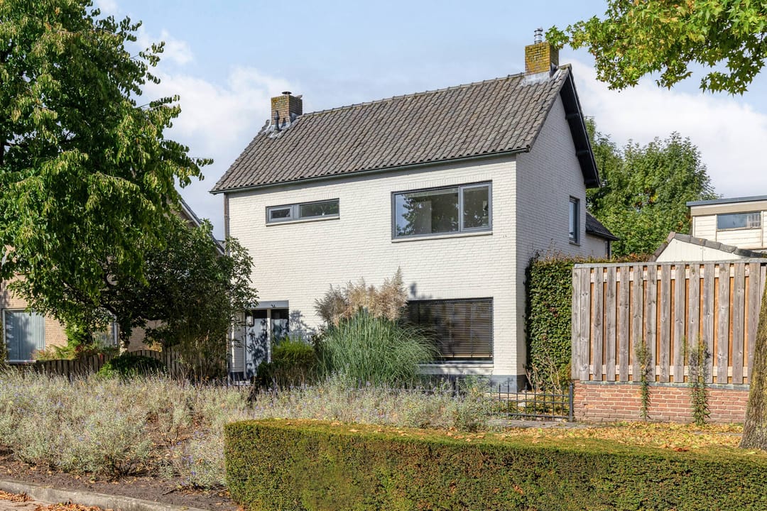 Photo 1 of Schepenstraat 2