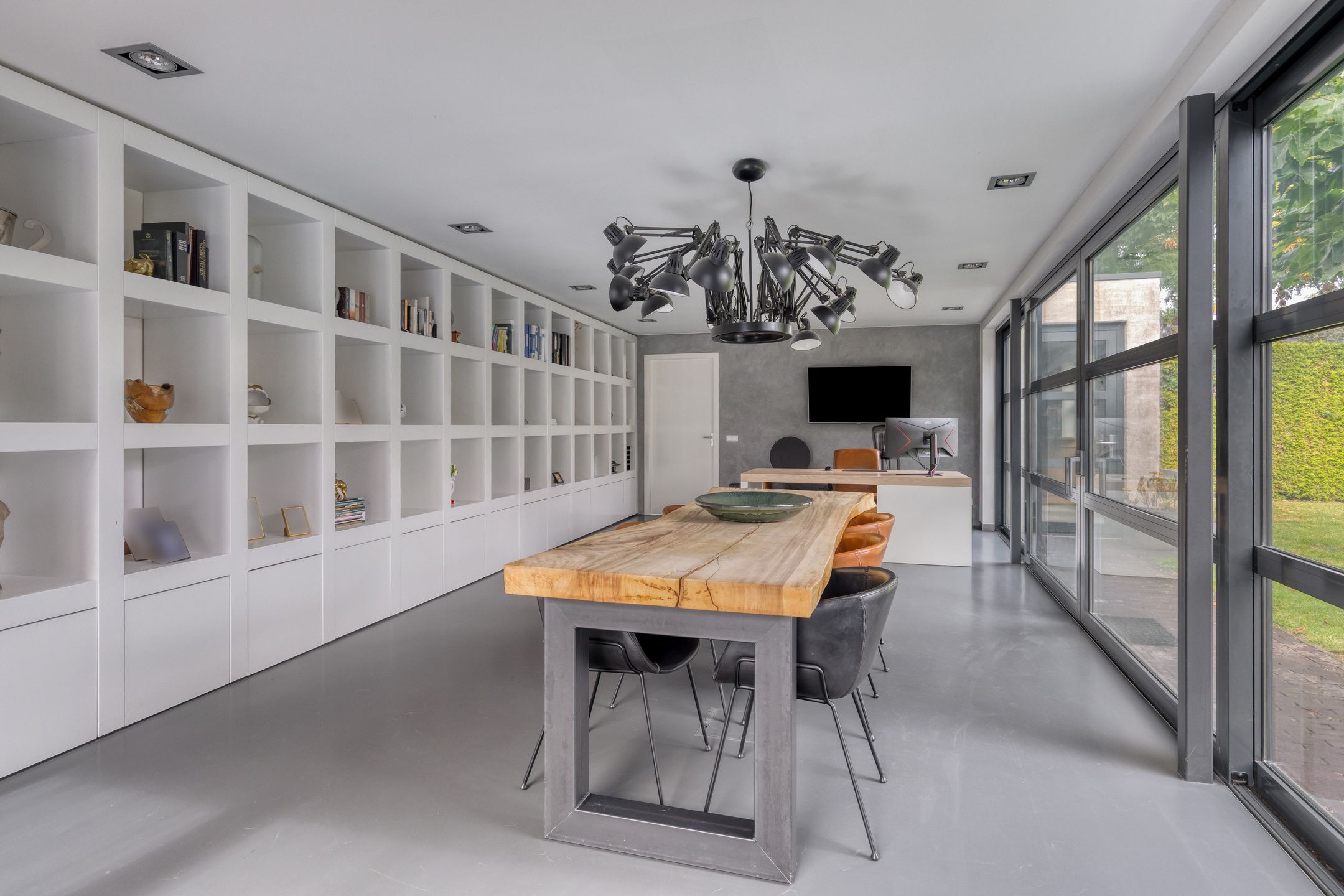 Photo 18 of Schepenstraat 2