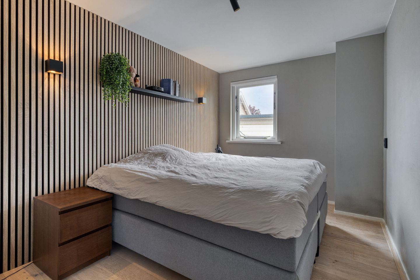 Photo 35 of Schepenstraat 2