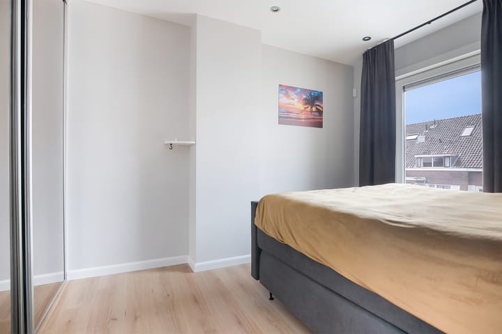 Foto 19 van Lisbloemstraat 16-B