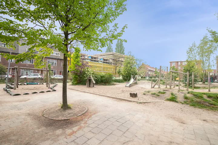 Foto 26 van Lisbloemstraat 16-B