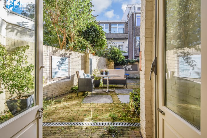 Foto 36 van d'Aumeriestraat 2