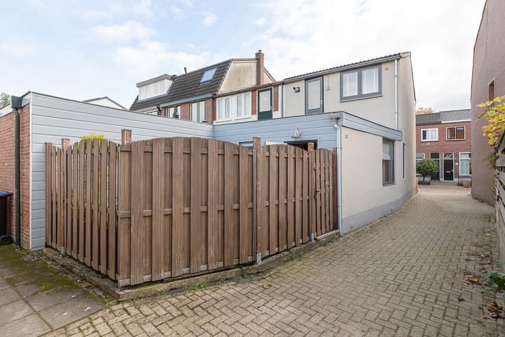 Foto 23 van Begoniastraat 32