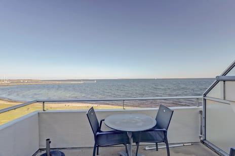 Zaete 38 tertiary image