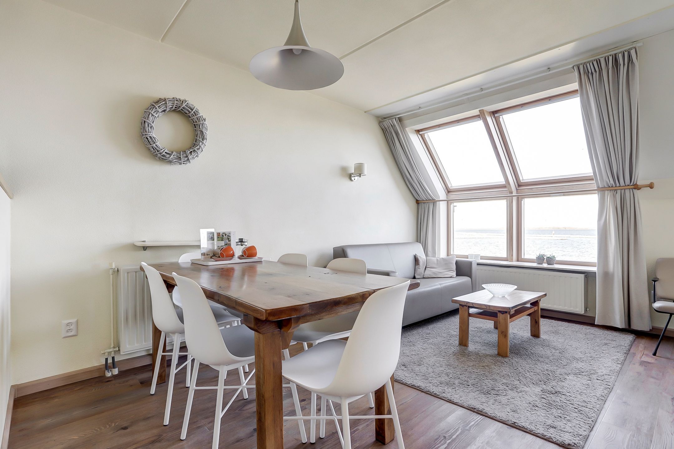 Photo 12 of Zaete 38