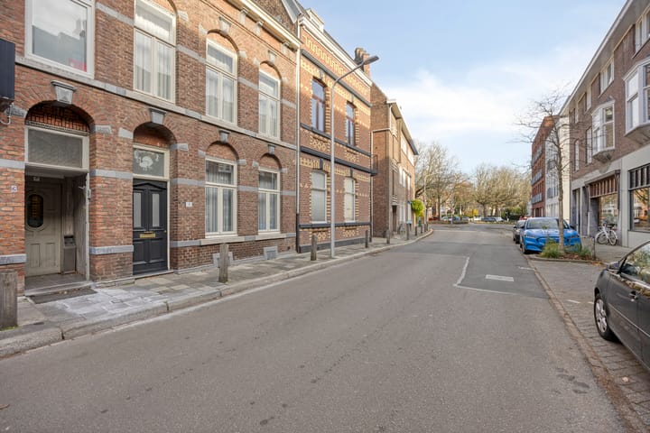 Foto 32 van Glacisweg 4