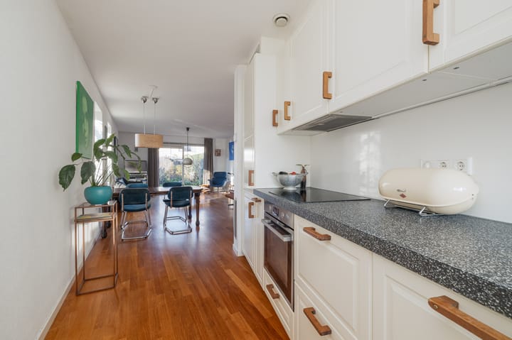 Foto 8 van Lena Blok-Woutsstraat 19