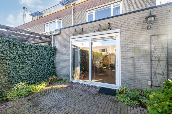 Foto 28 van Lena Blok-Woutsstraat 19