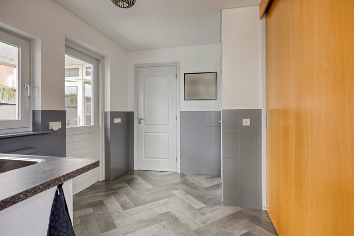 Foto 38 van Karstraat 26