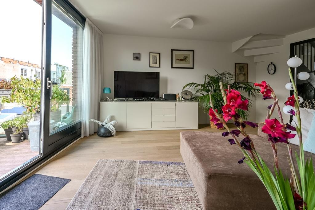 Foto 8 van Nassaulaan 17-C