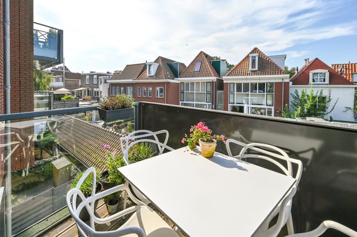 Photo 11 of Nassaulaan 17-C