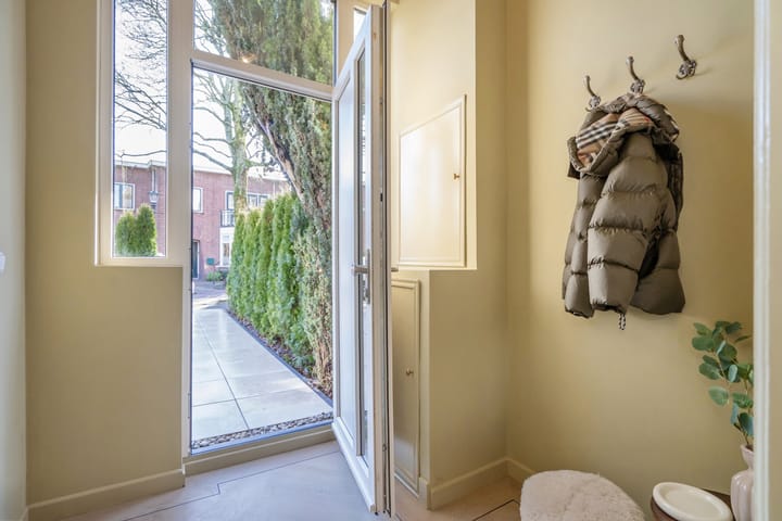 Photo 6 of Regentesselaan 95