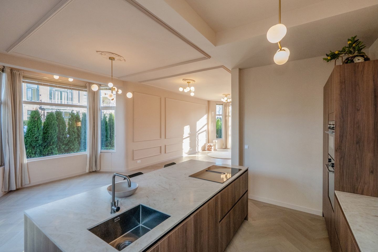 Foto 19 van Regentesselaan 95