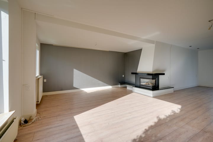 Foto 11 van Bilderdijklaan 44