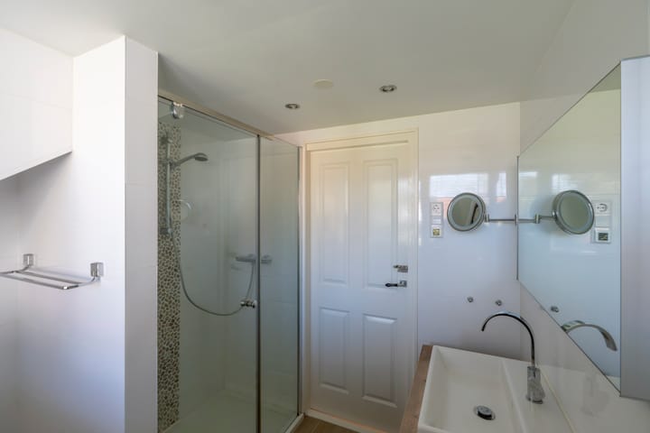 Foto 24 van Bilderdijklaan 44