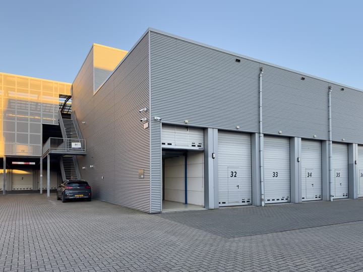 Foto 4 van Grote Esch 830-A31