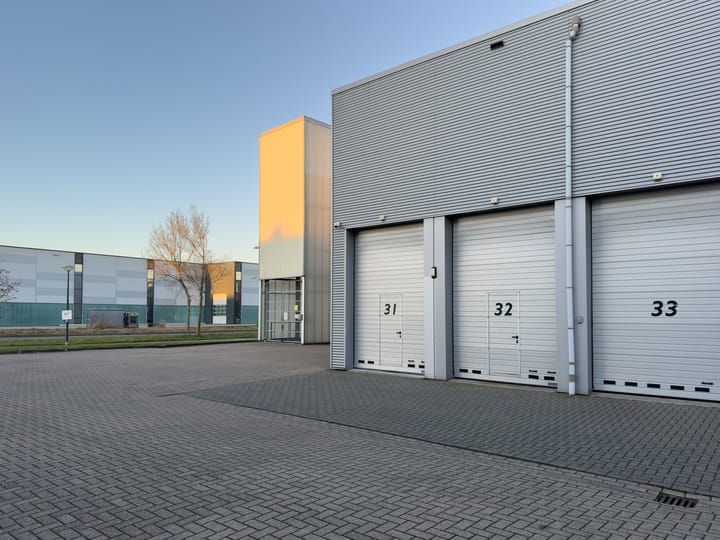 Foto 24 van Grote Esch 830-A31