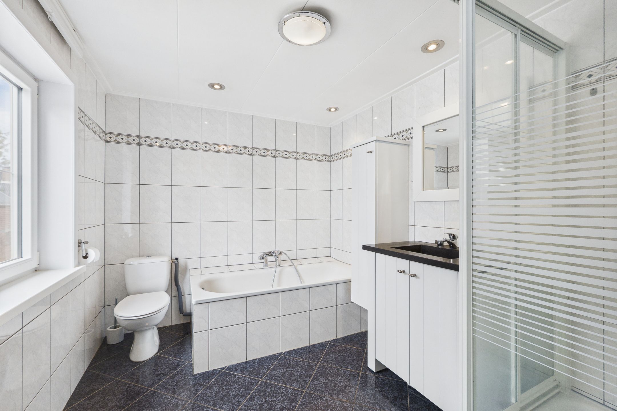 Photo 27 of 's-Gravenstraat 4