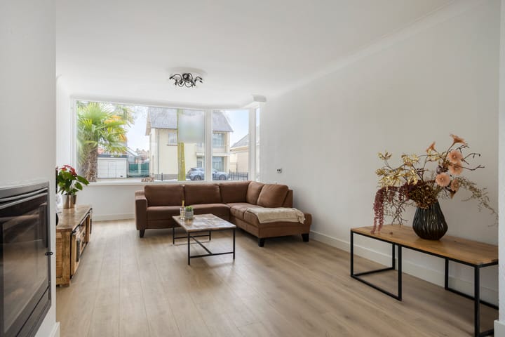 Photo 9 of Ussenstraat 13