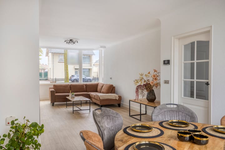 Photo 13 of Ussenstraat 13