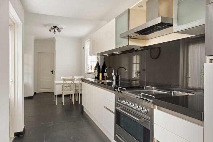 Photo 15 of Ussenstraat 13