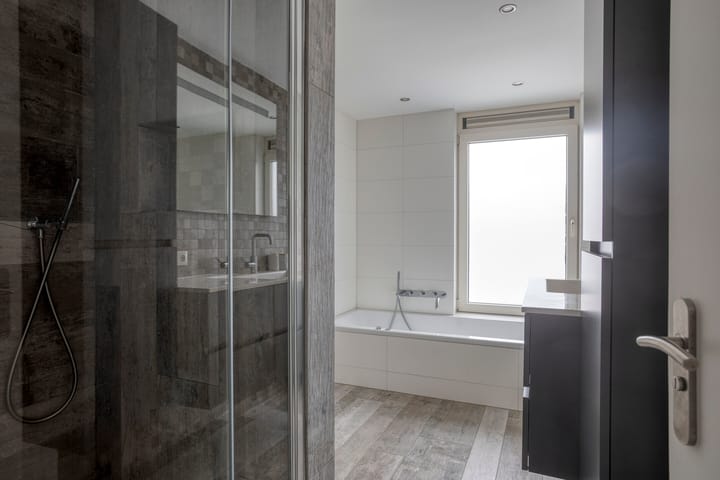 Photo 27 of Ussenstraat 13