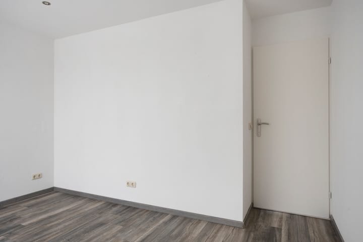 Photo 32 of Ussenstraat 13