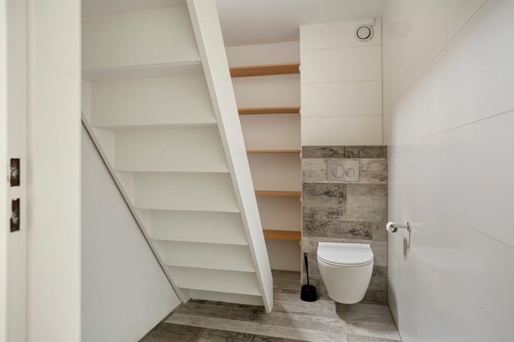 Photo 33 of Ussenstraat 13