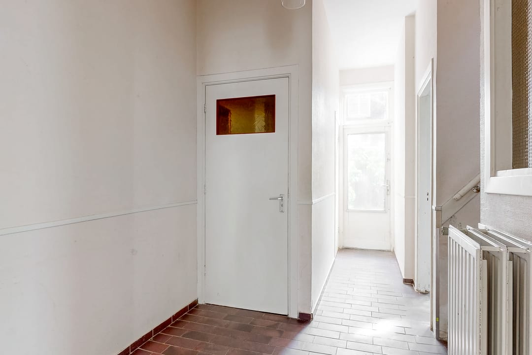 Photo 7 of Emantsstraat 6