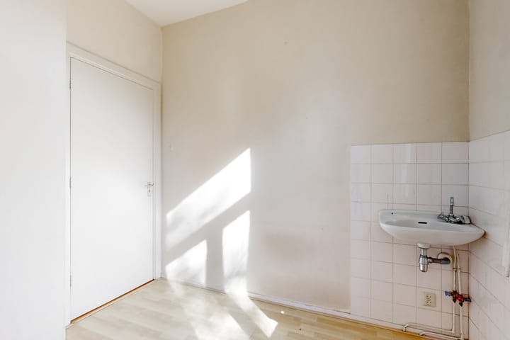 Foto 19 van Emantsstraat 6