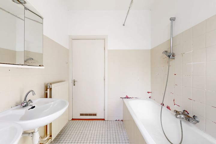 Foto 22 van Emantsstraat 6