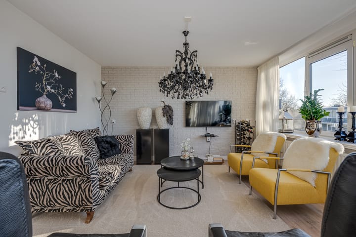 Photo 24 of Tsjaikovskilaan 37