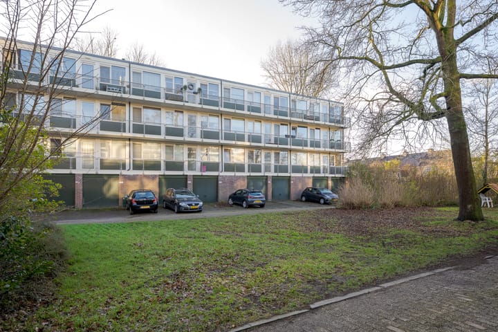 Photo 39 of Tsjaikovskilaan 37