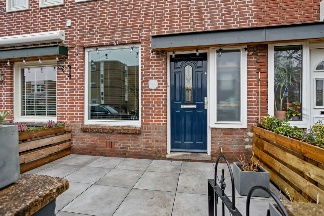 Photo 2 of Atjehstraat 91