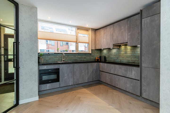 Foto 15 van Lisdodde 28