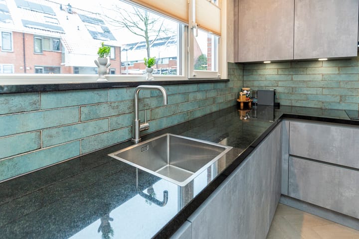 Foto 18 van Lisdodde 28